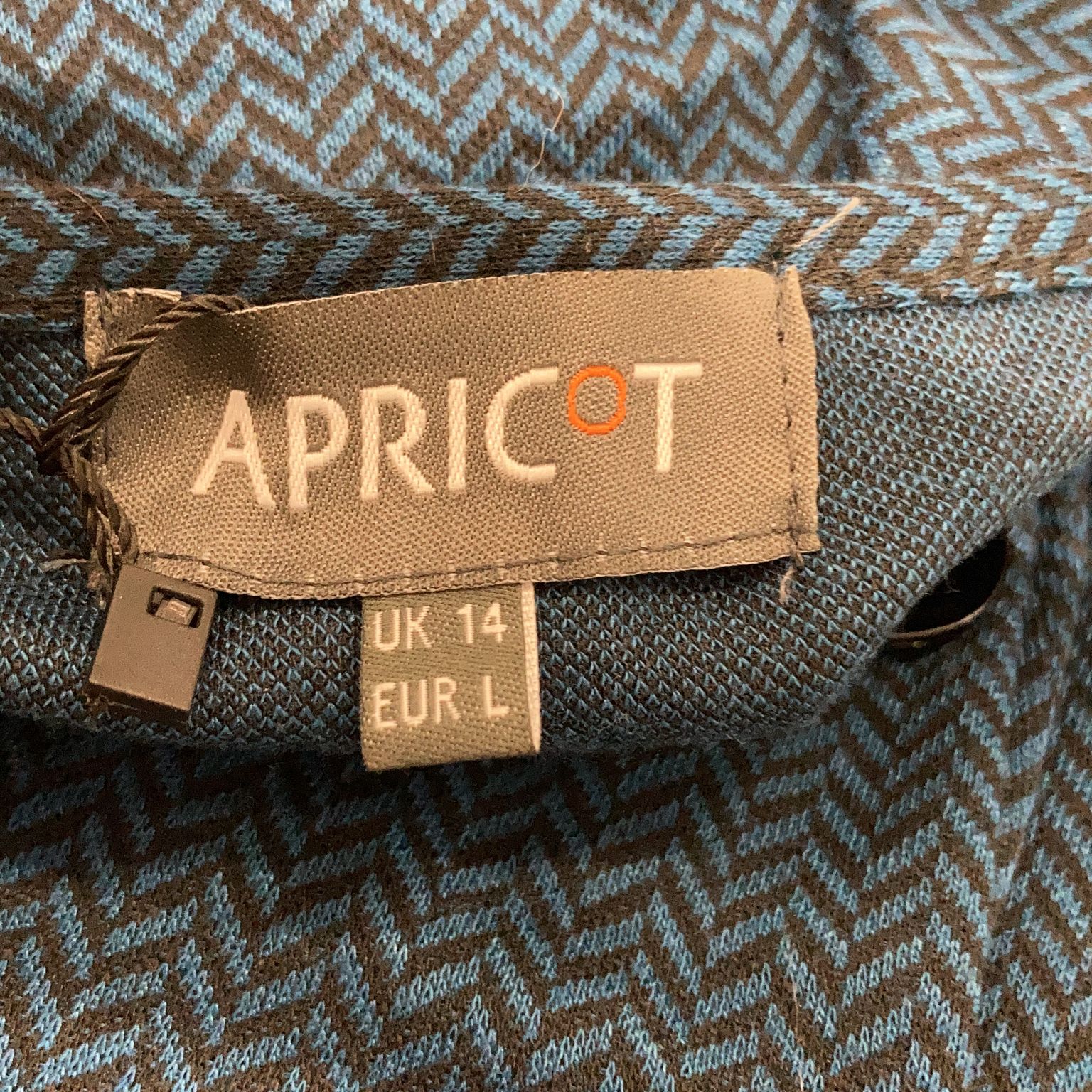 Apricot