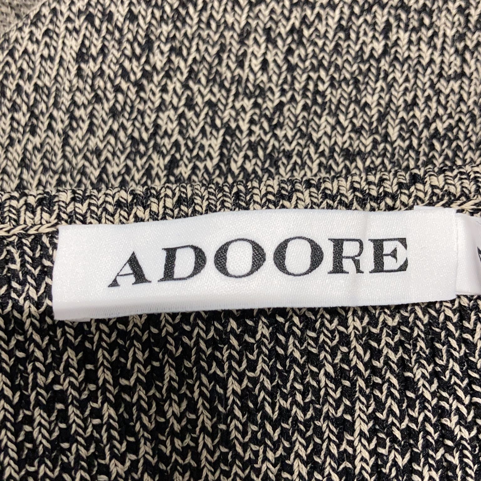 Adoore