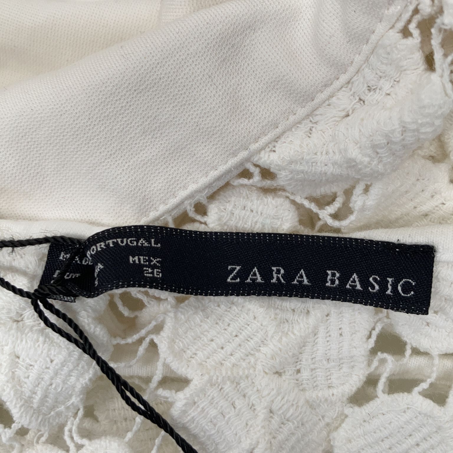 Zara Basic