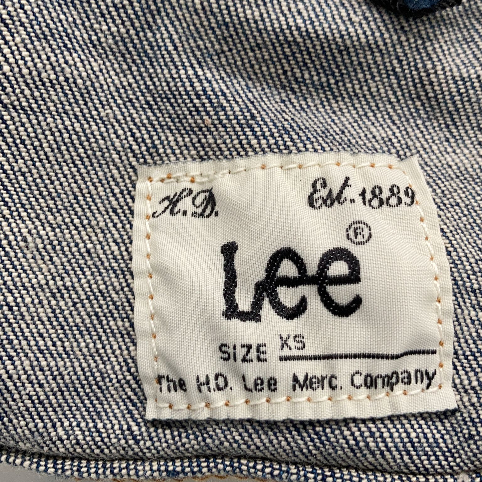 Lee