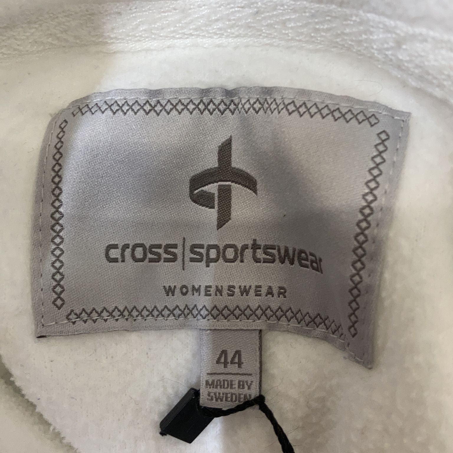 Cross Sportswear