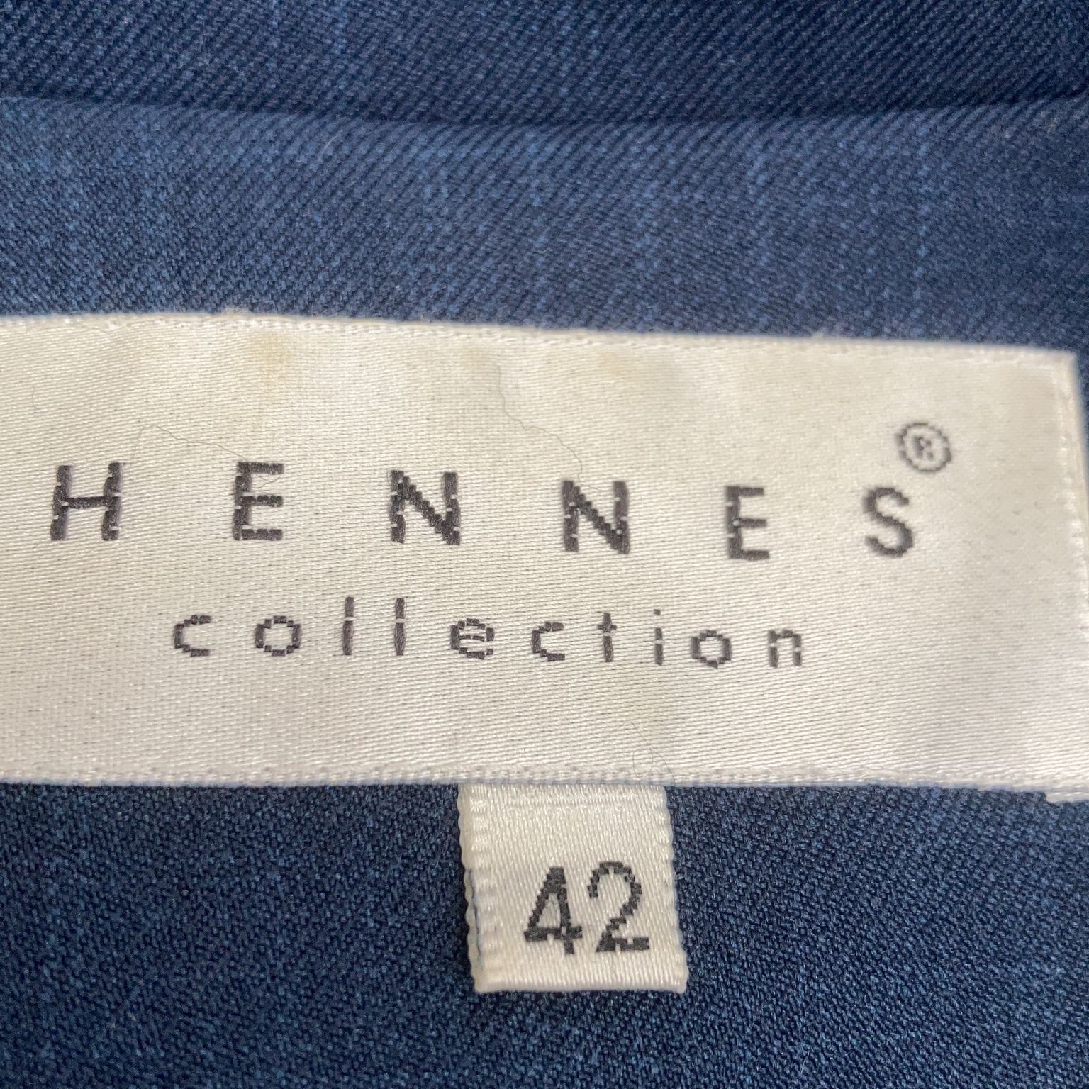 Hennes Collection