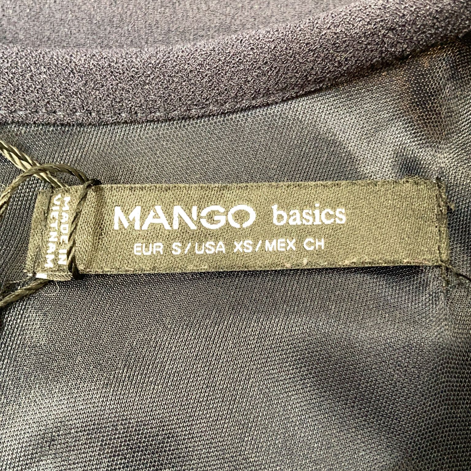 Mango Basics