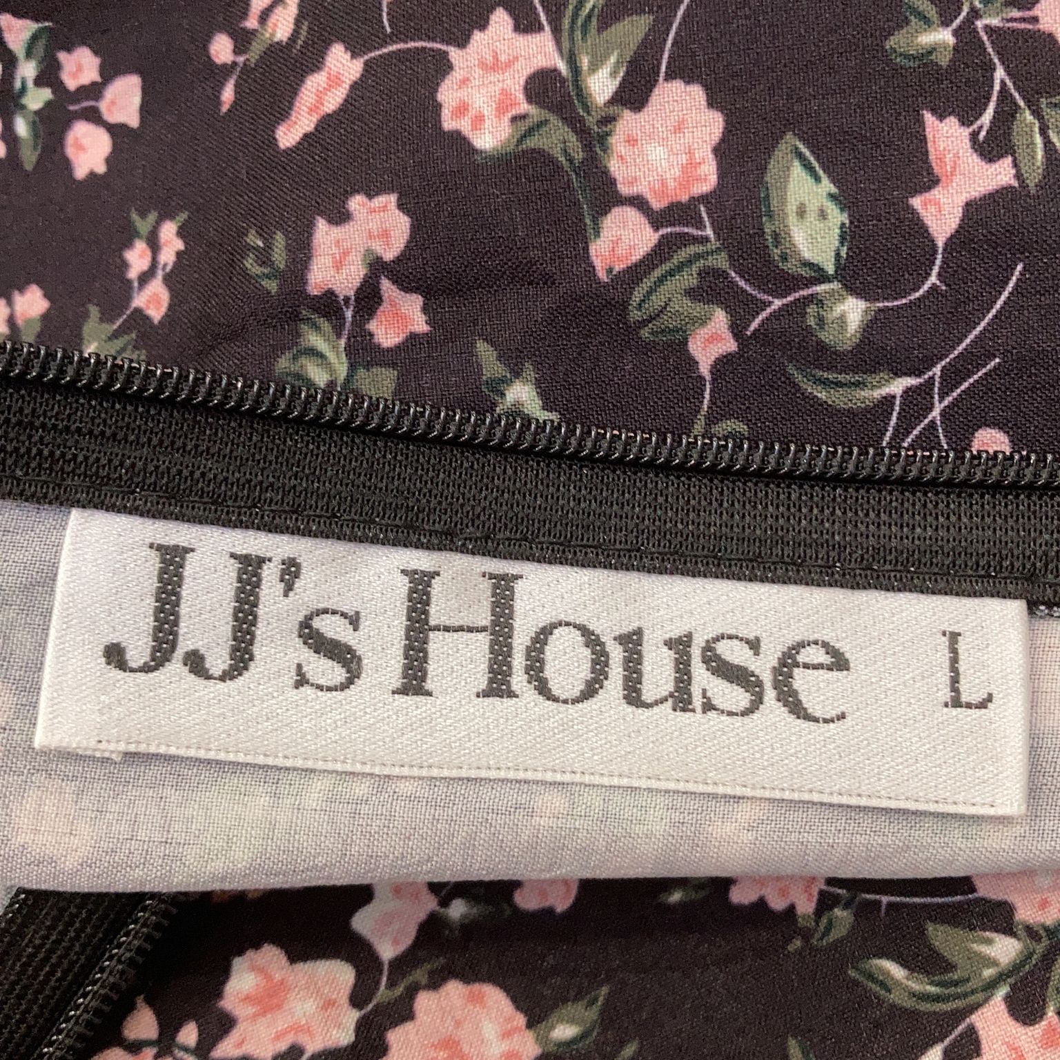 JJ's House