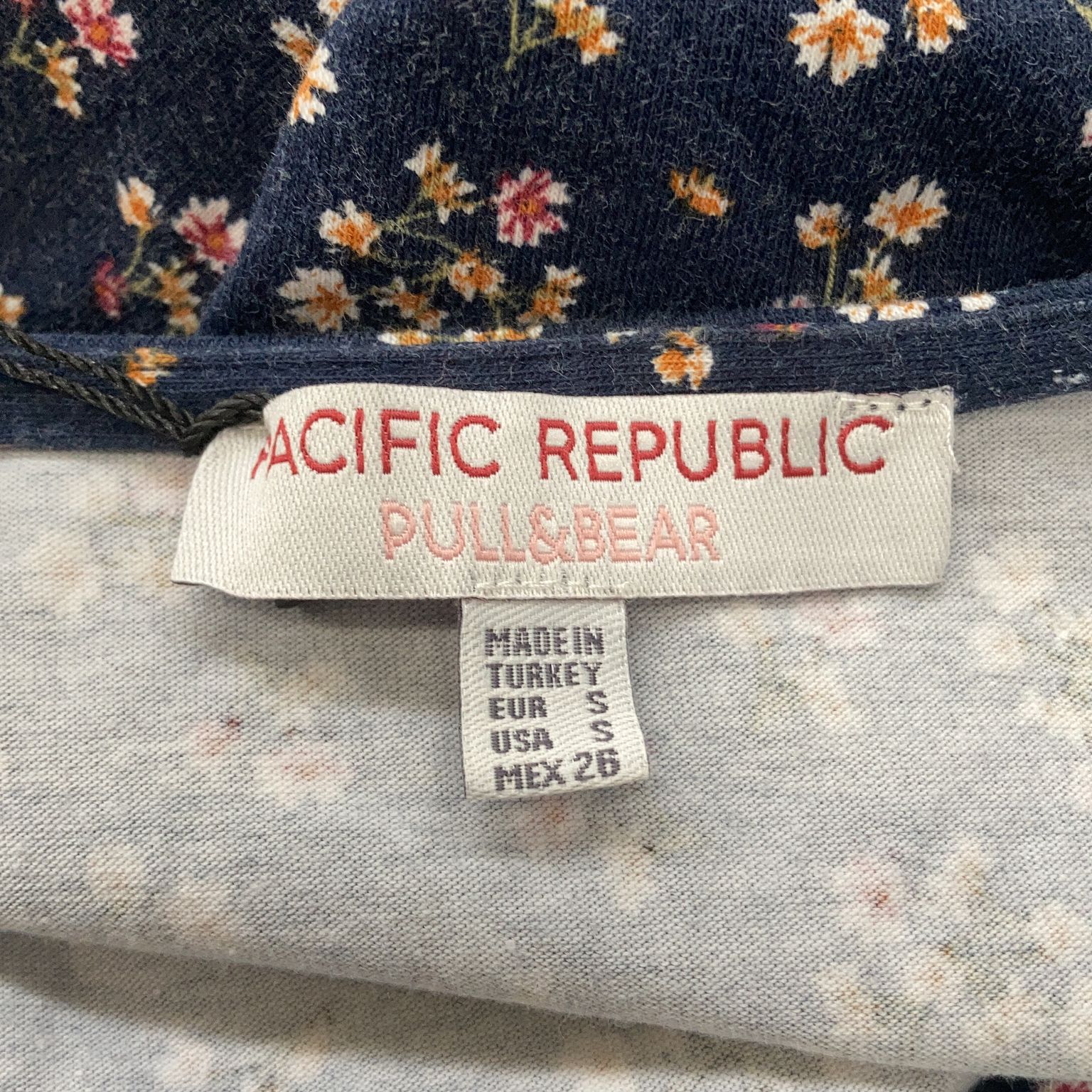 Pacific Republic Pull  Bear