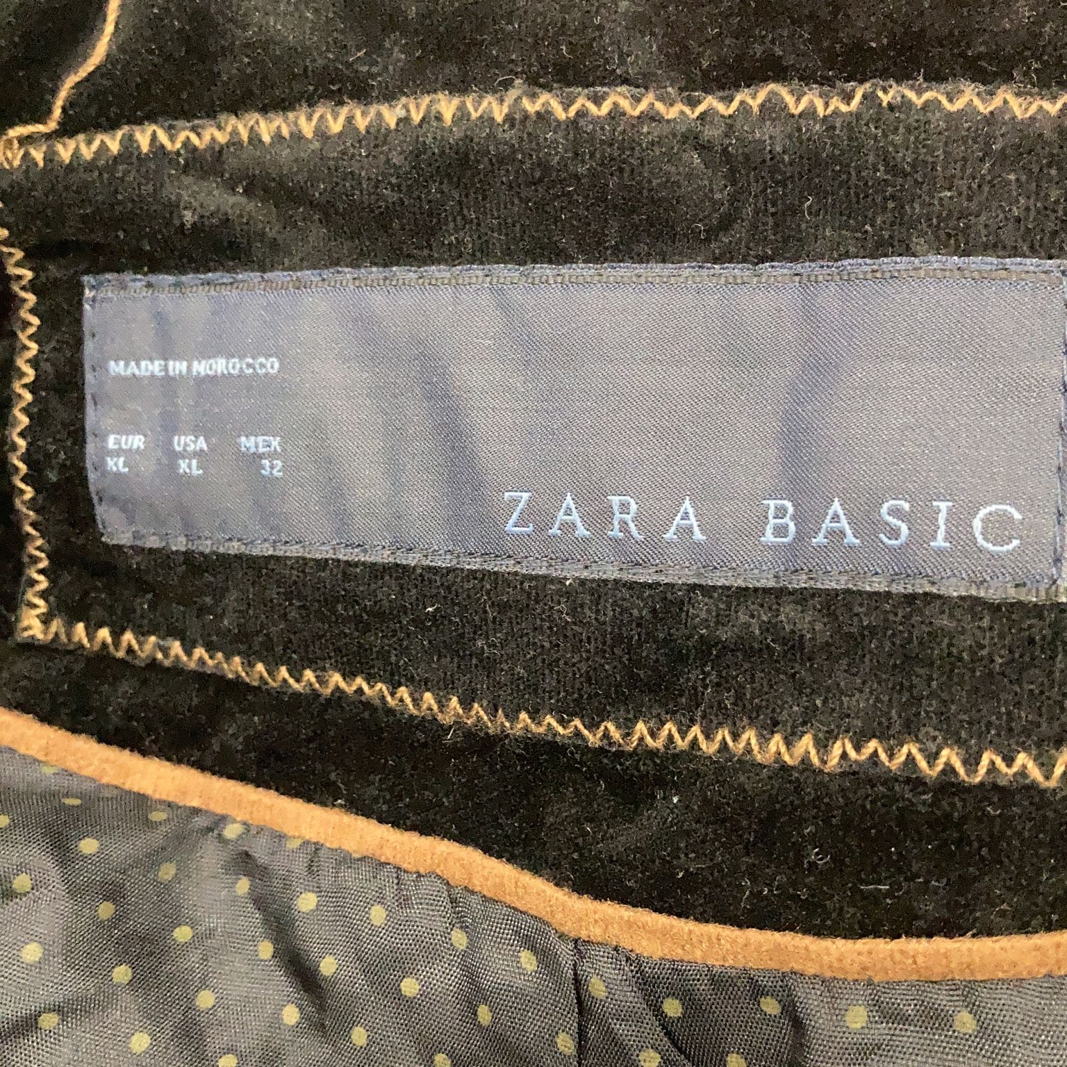 Zara Basic