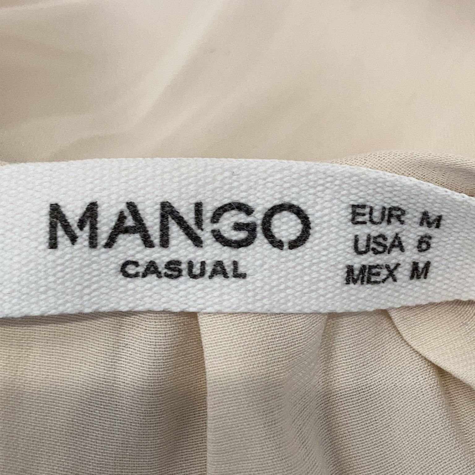 Mango Casual