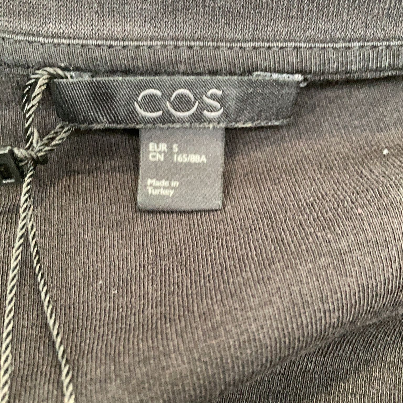 COS