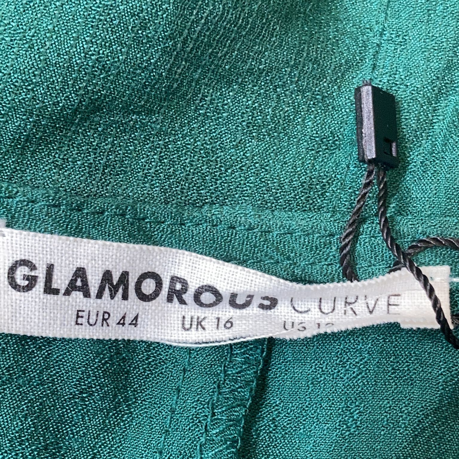 Glamorous Curve