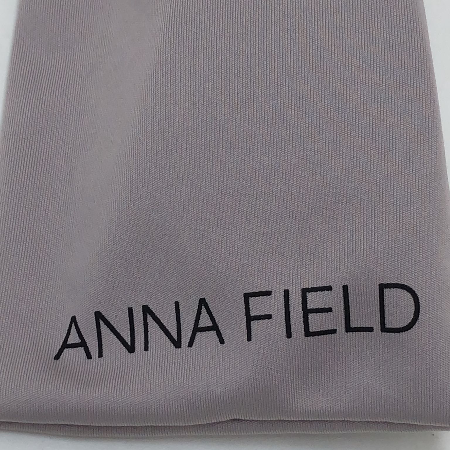 Anna Field