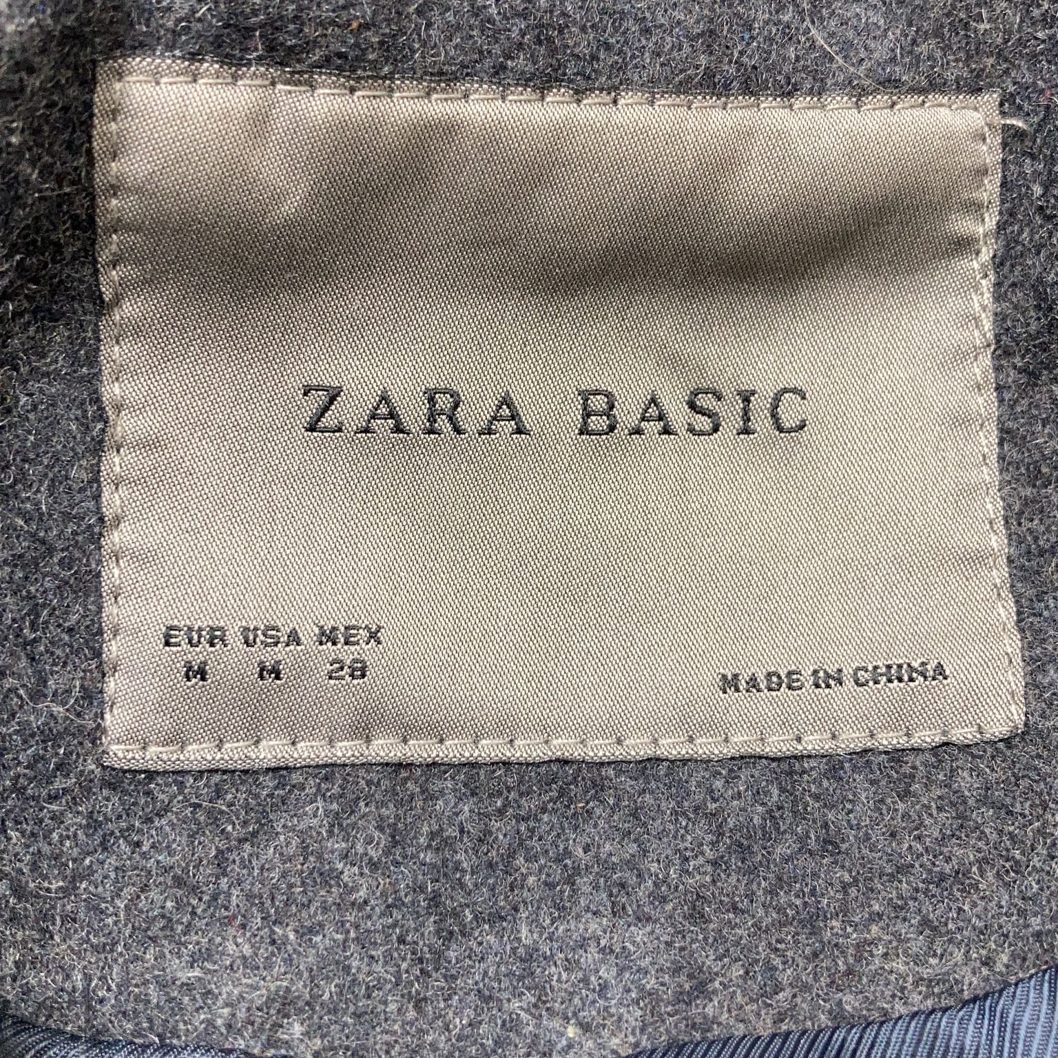 Zara Basic