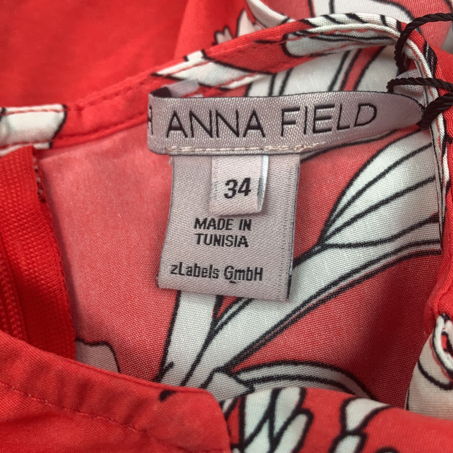 Anna Field