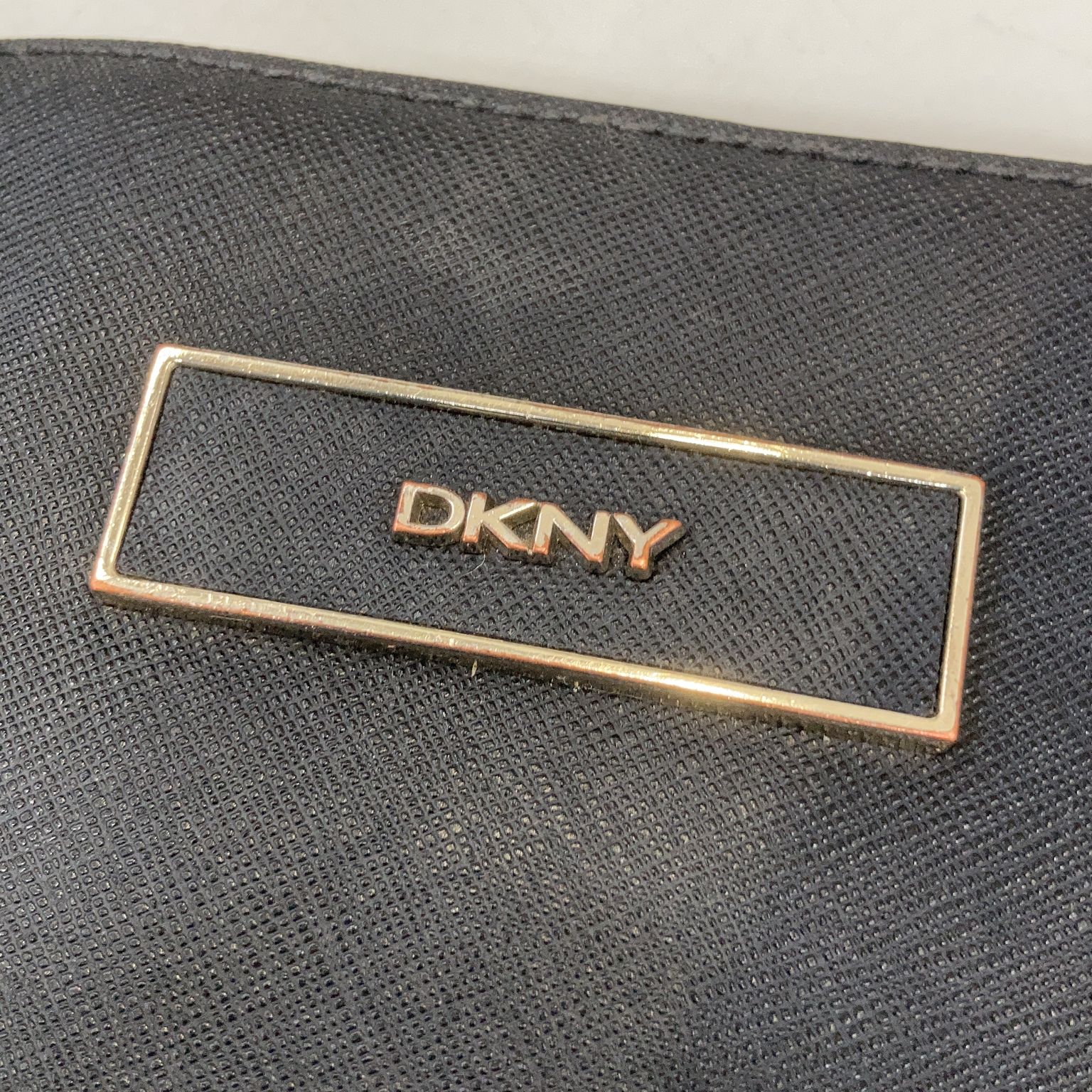 DKNY