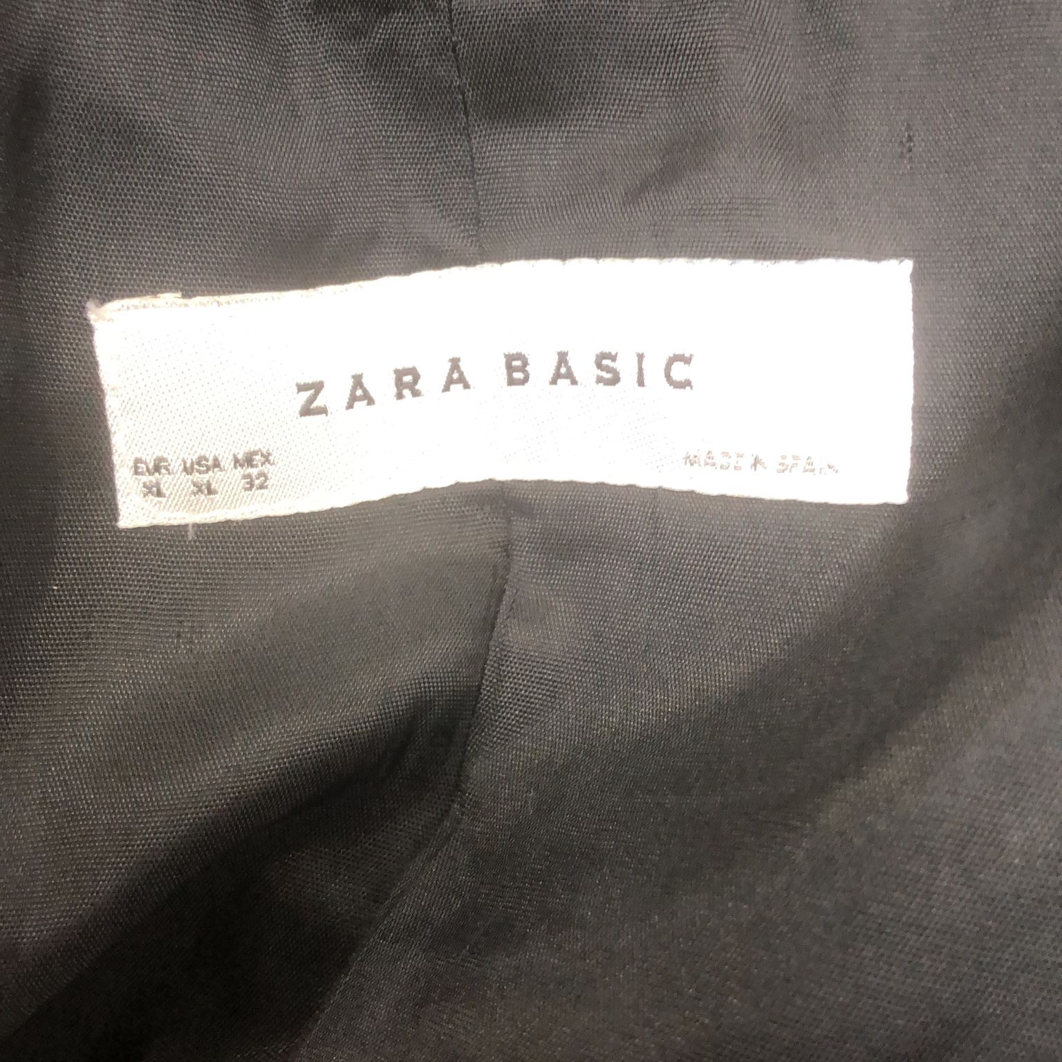 Zara Basic