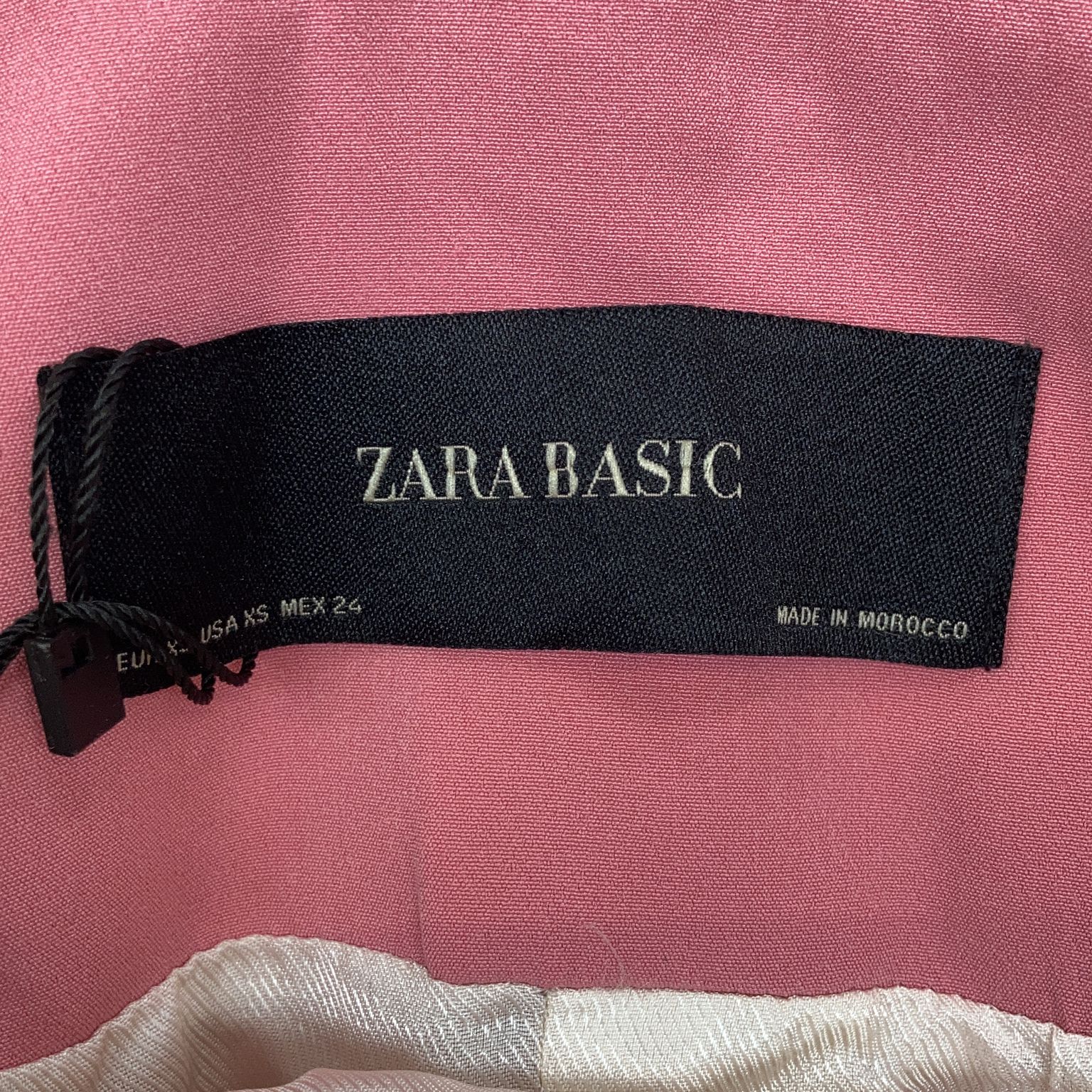 Zara Basic