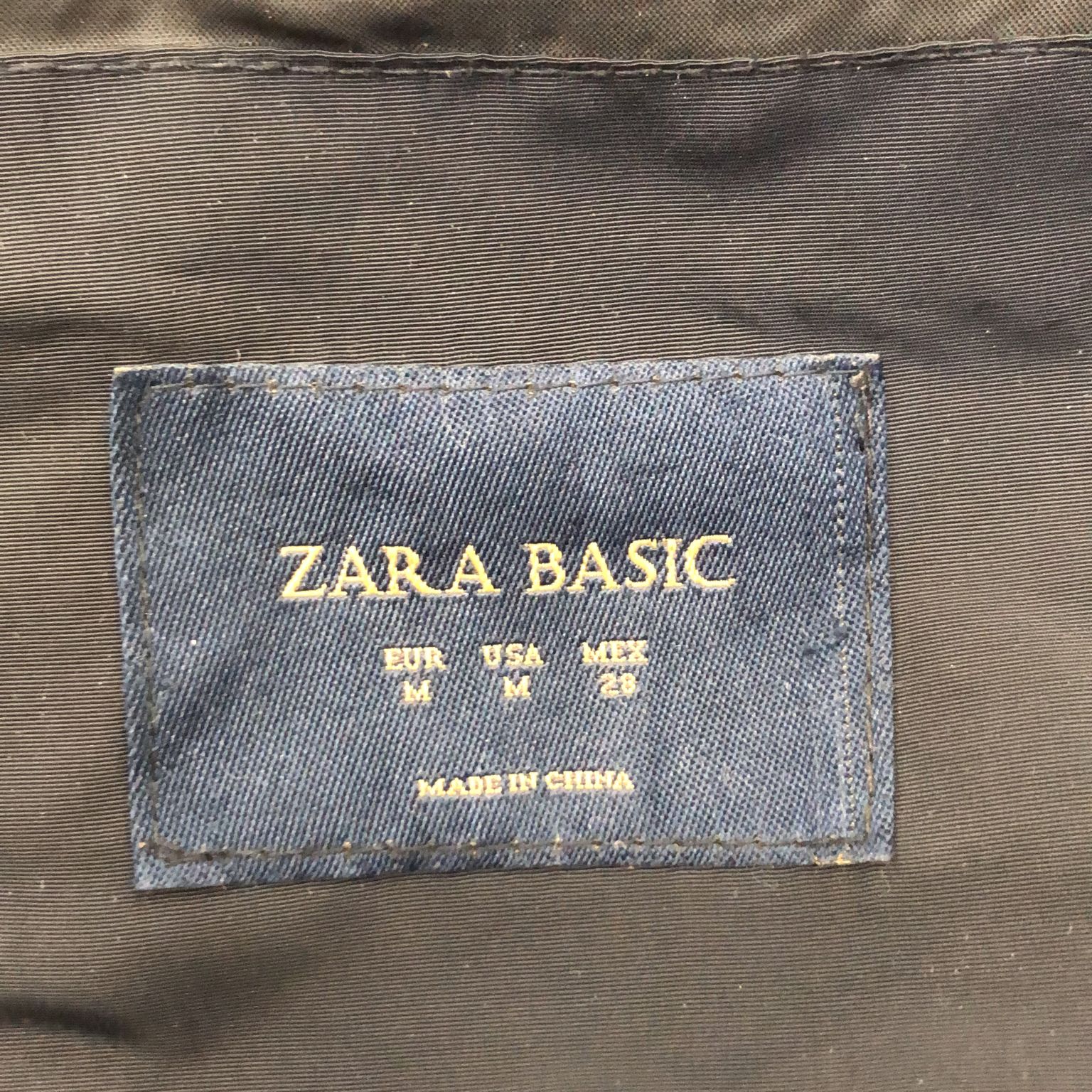 Zara Basic