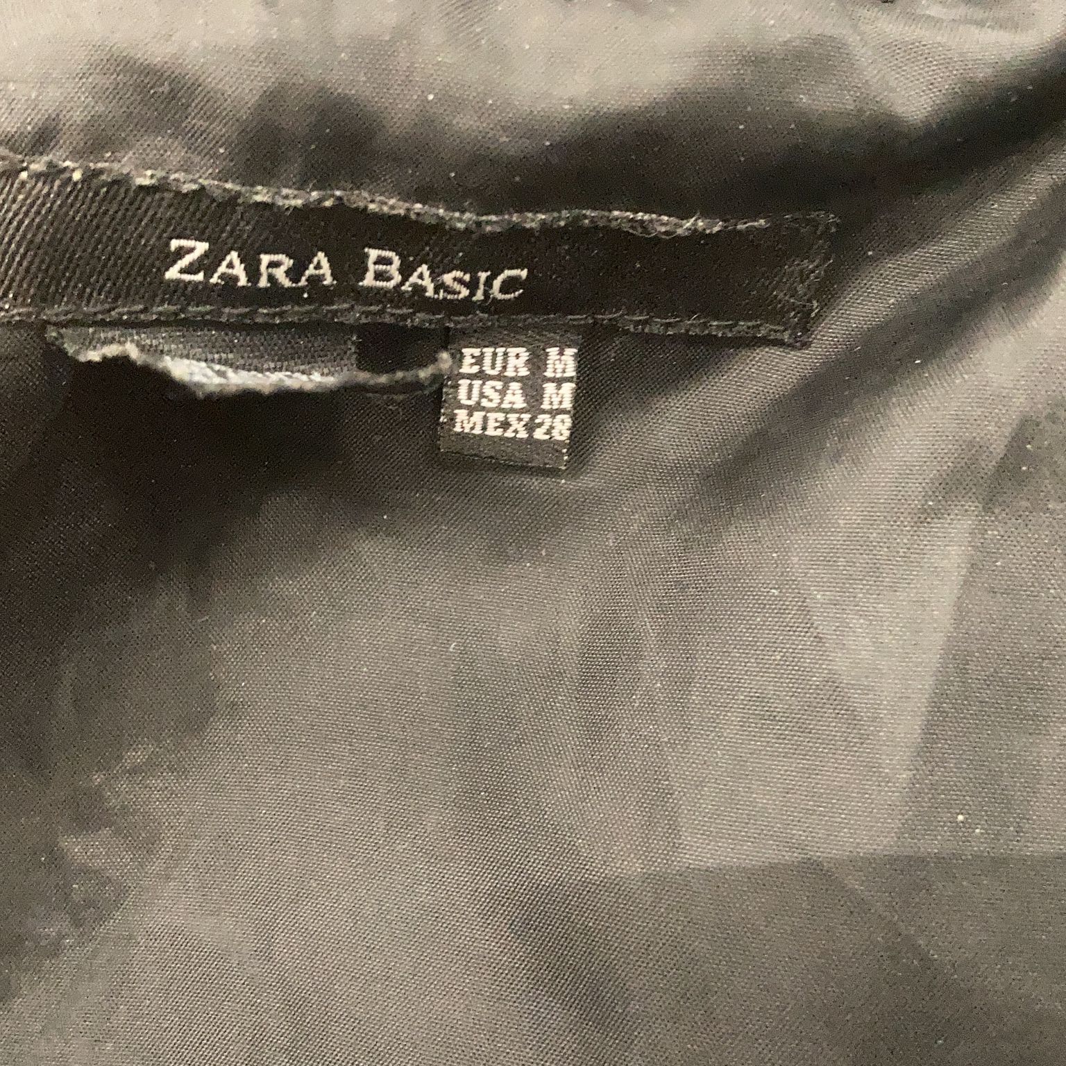 Zara Basic