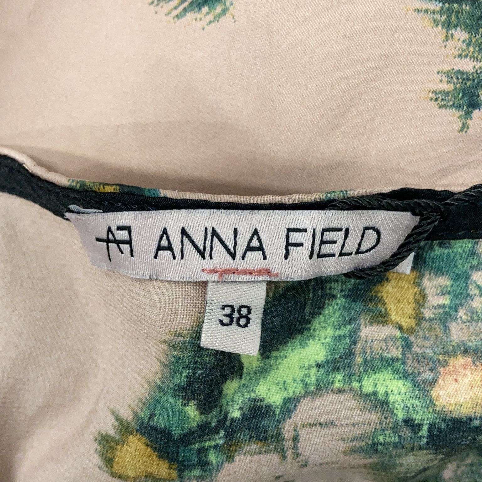 Anna Field