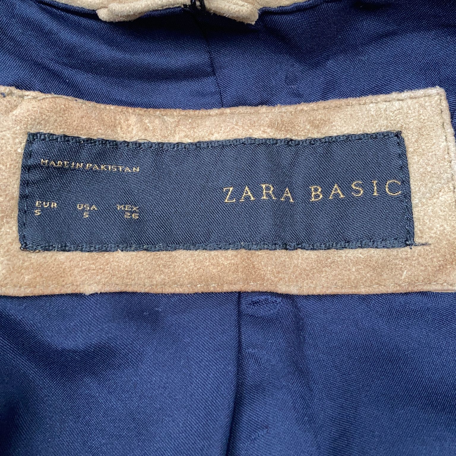 Zara Basic