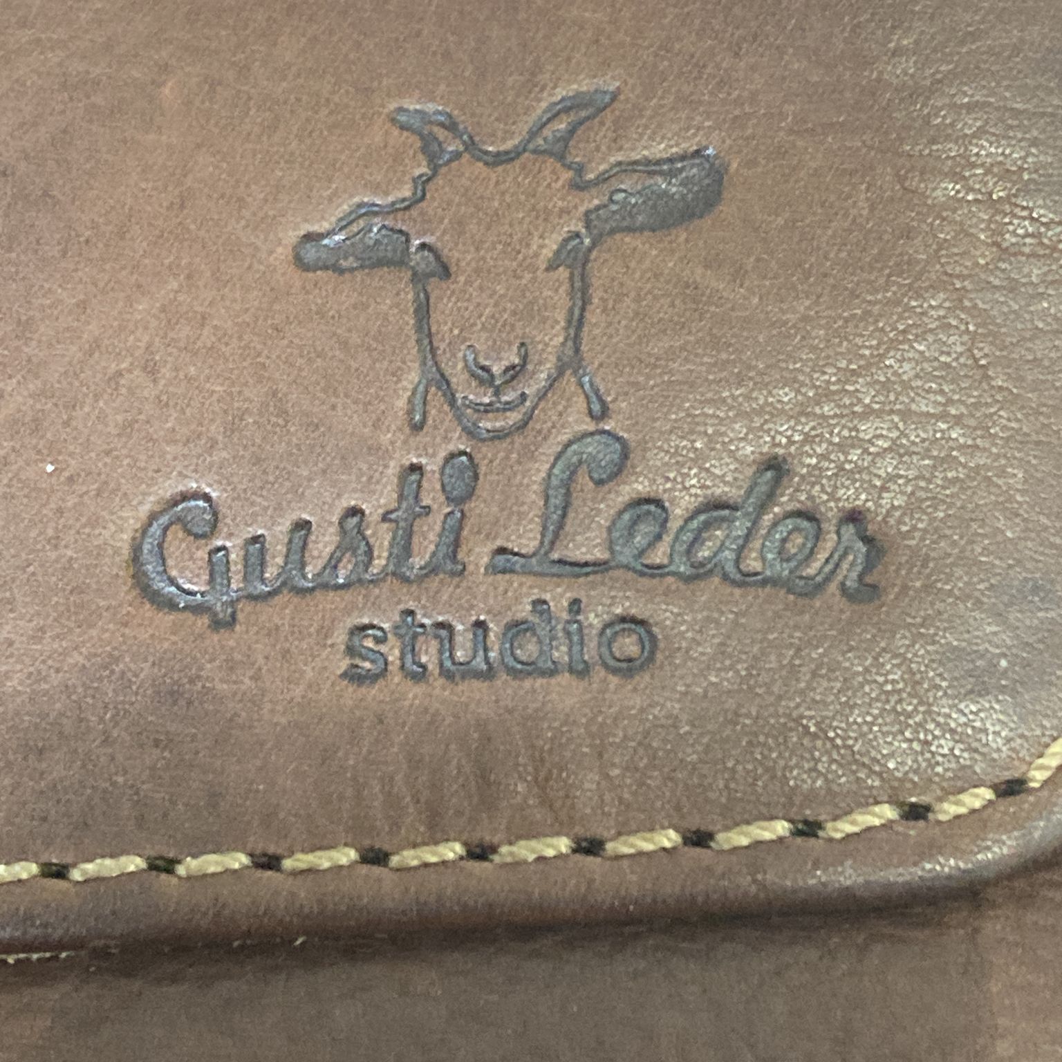 Gusti Leder Studio