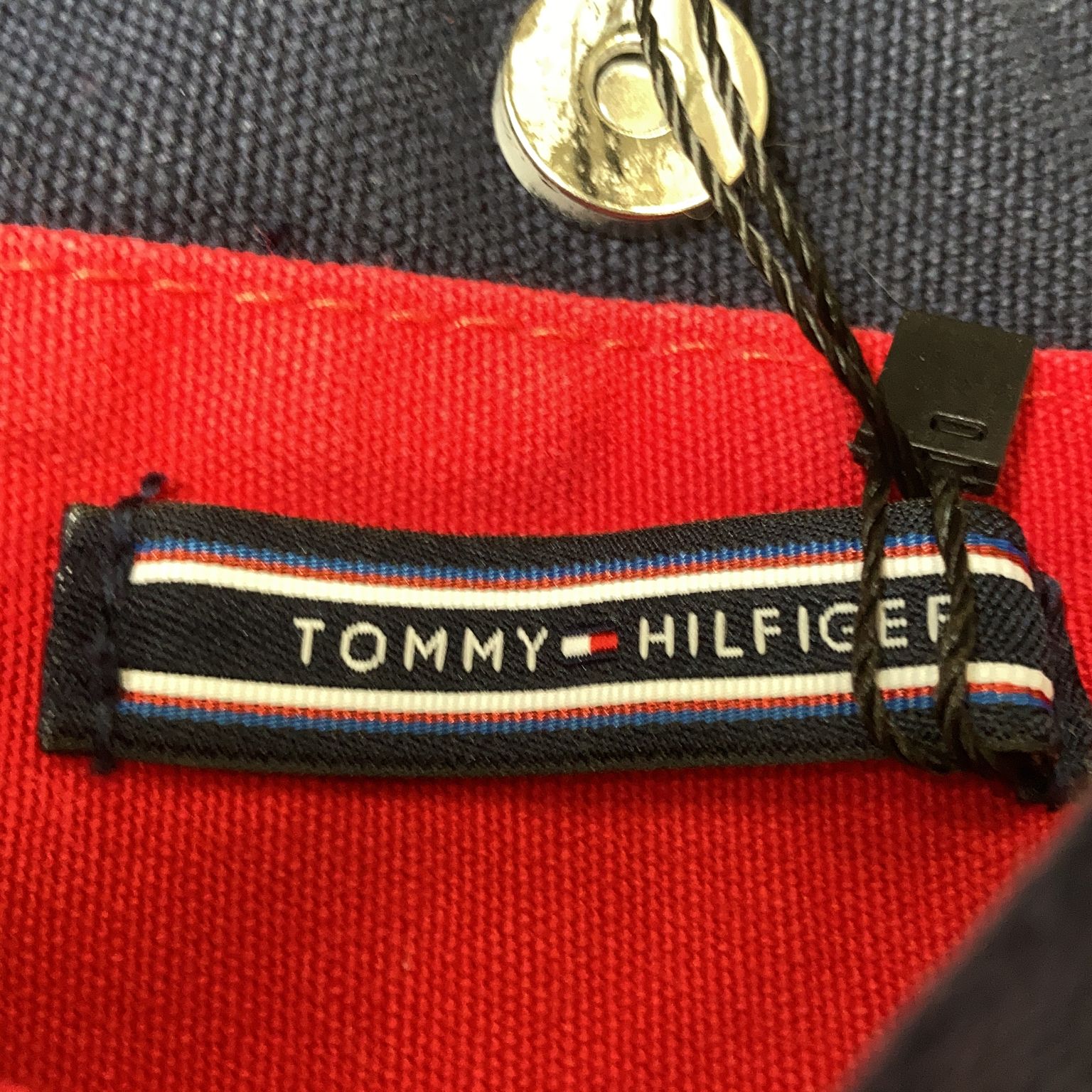 Tommy Hilfiger