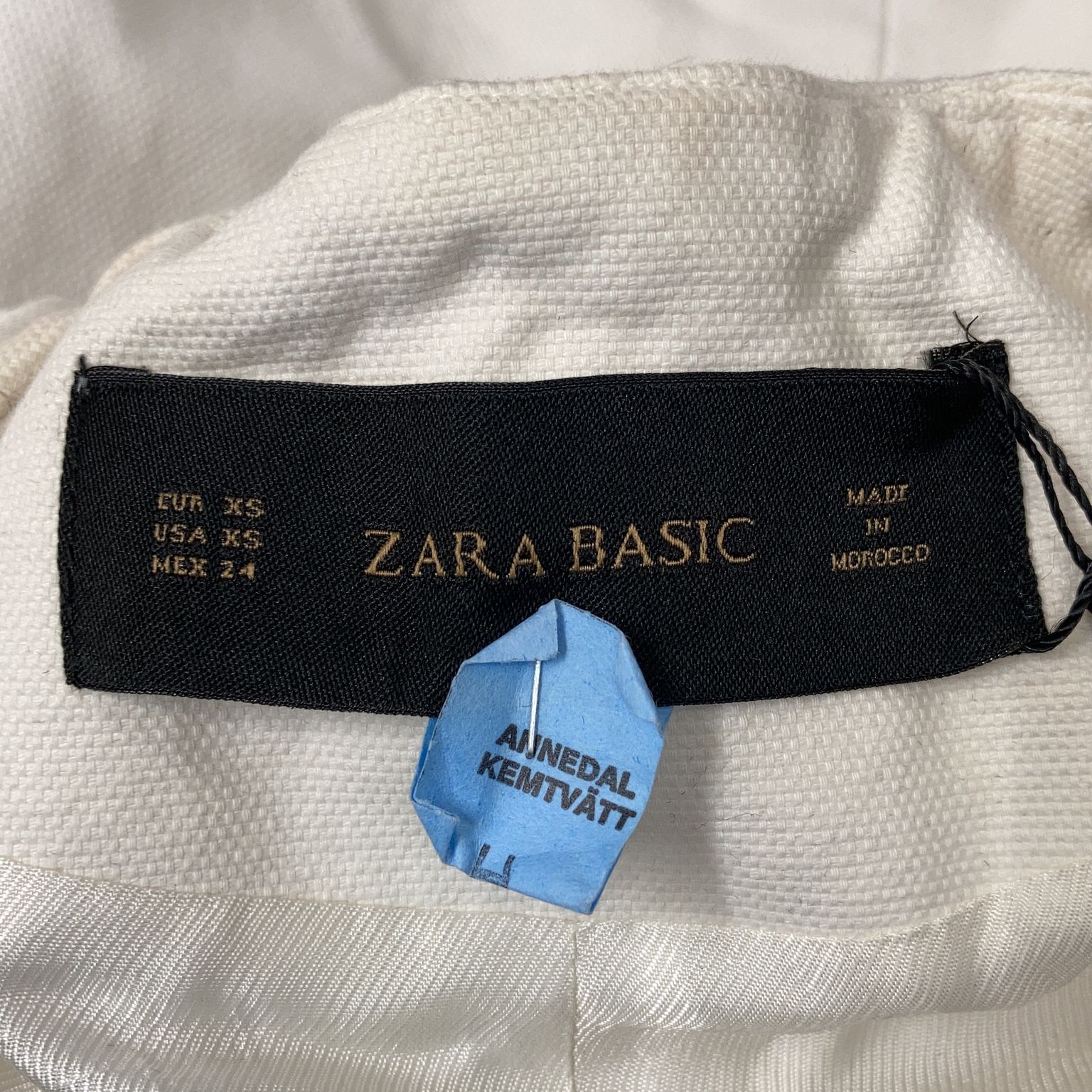 Zara Basic