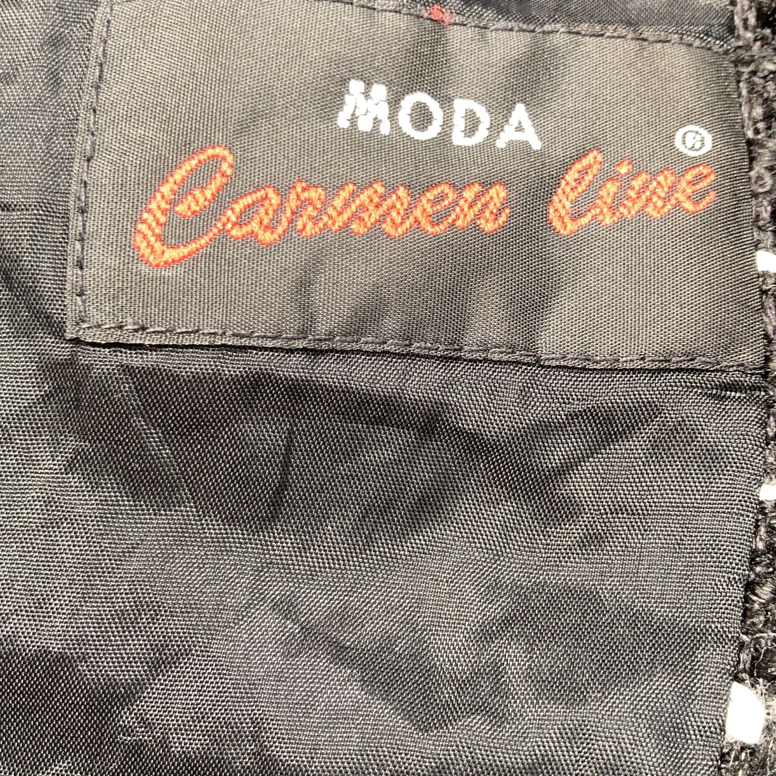 Moda Carmen Line