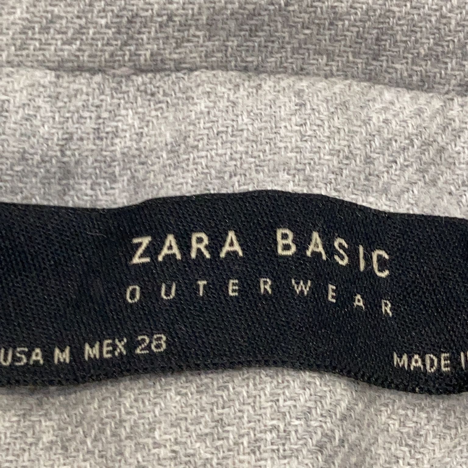 Zara Basic