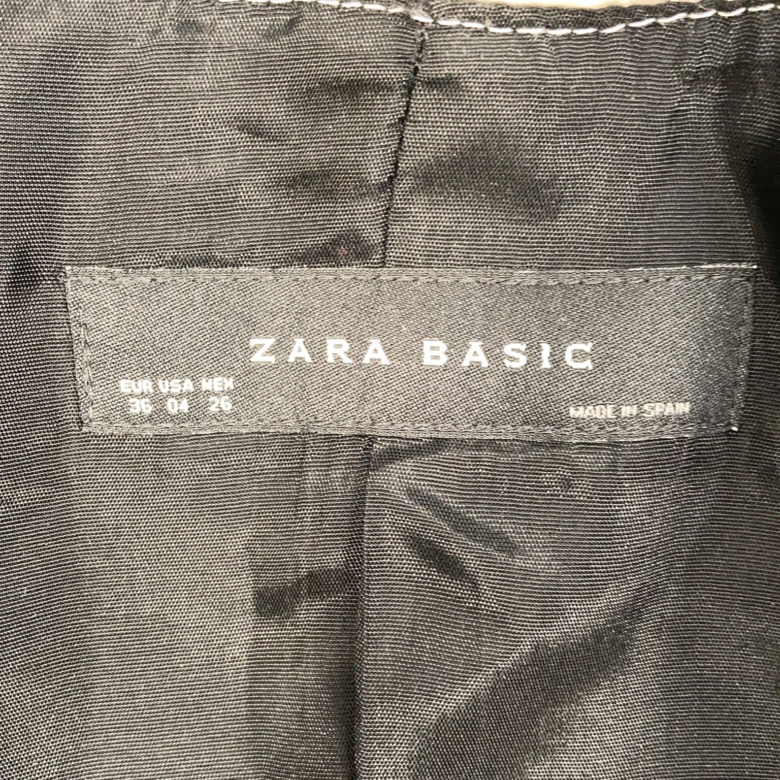 Zara Basic