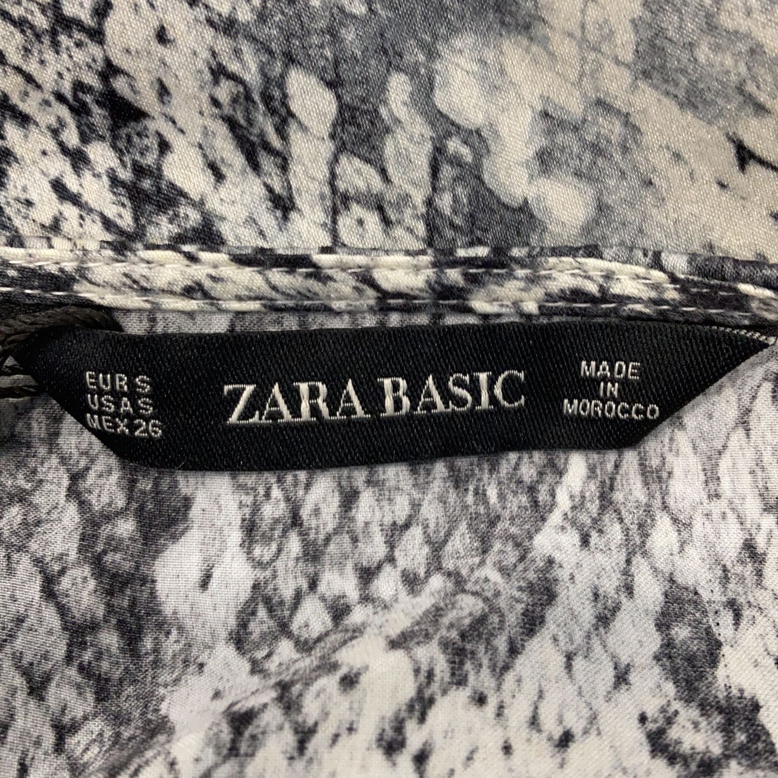 Zara Basic