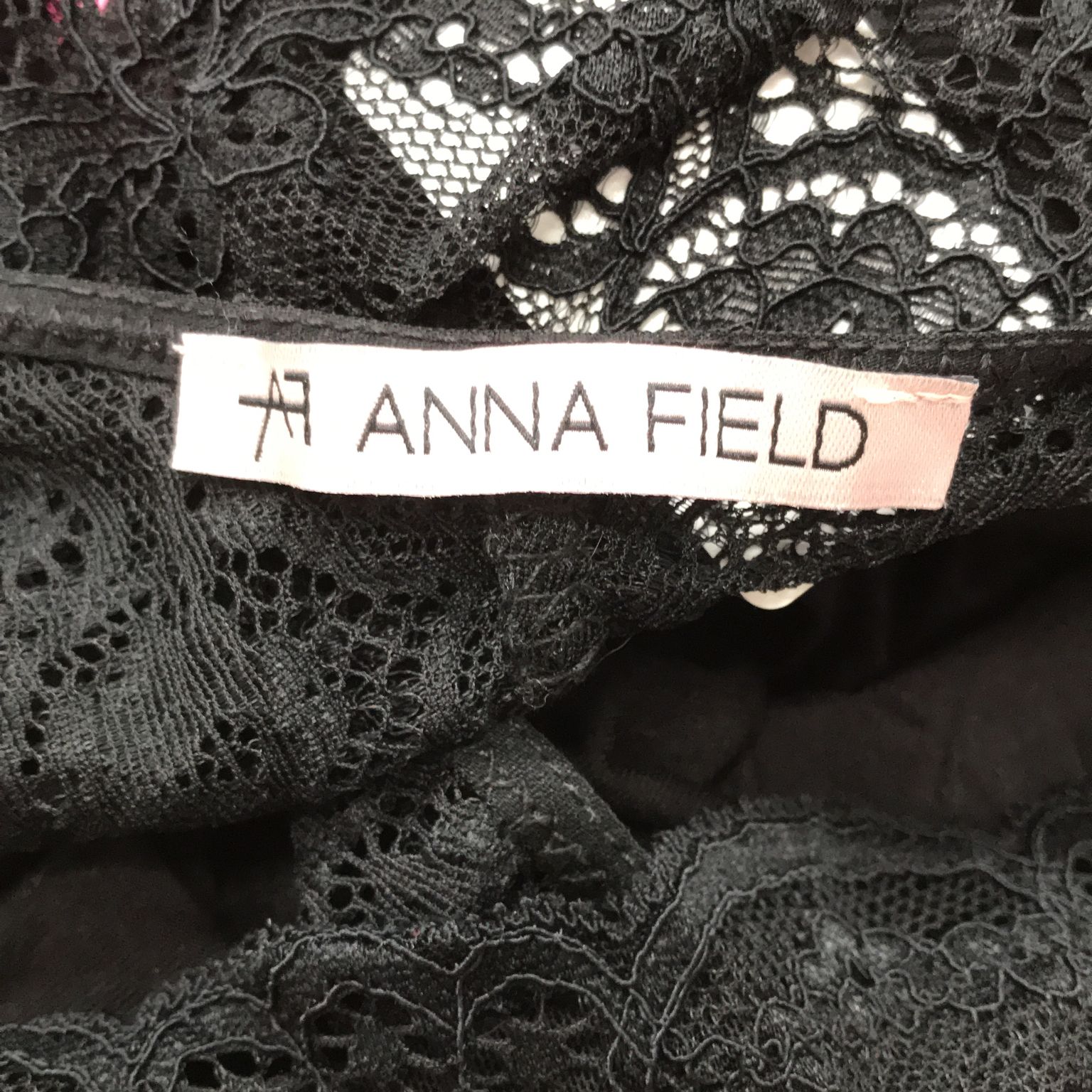 Anna Field