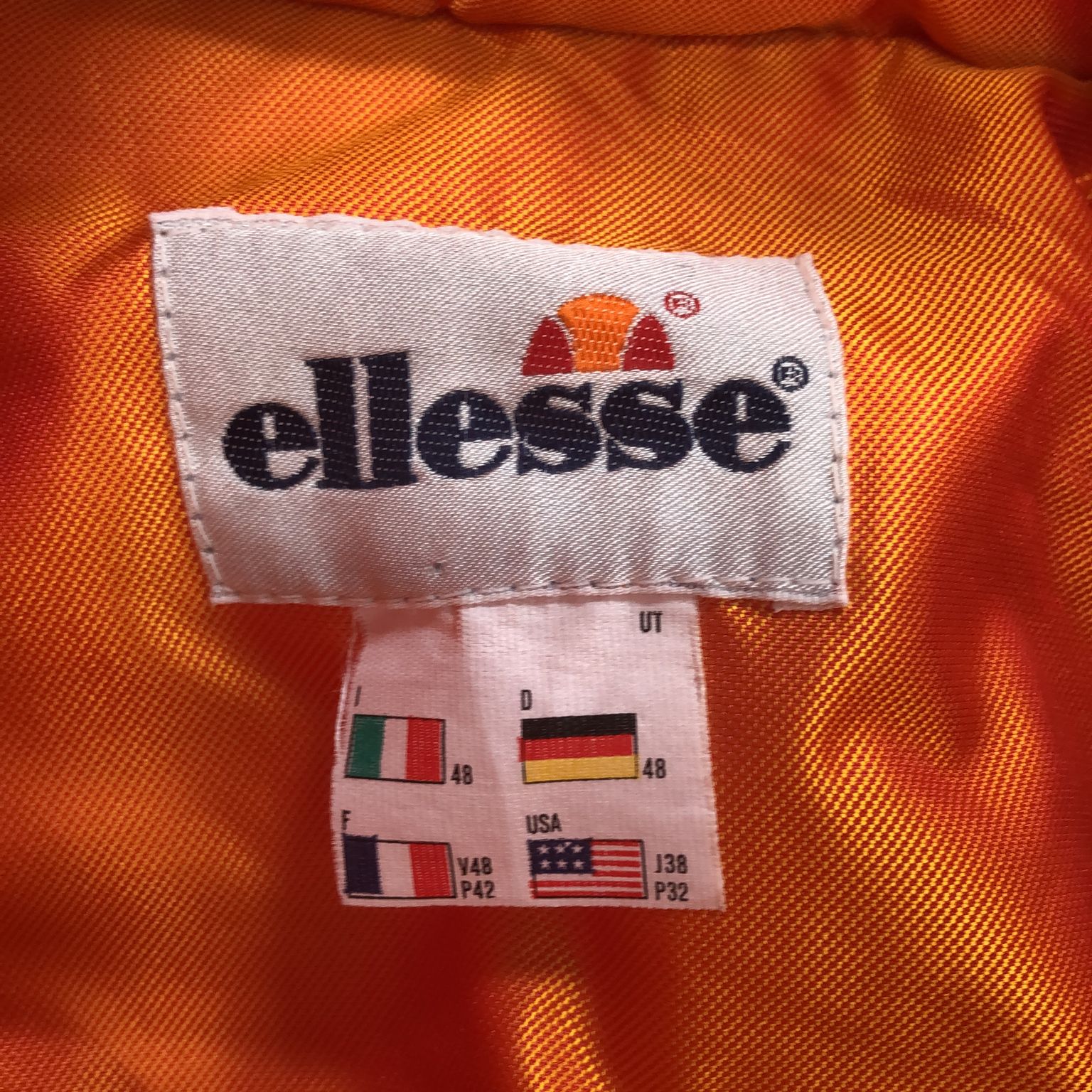 Ellesse