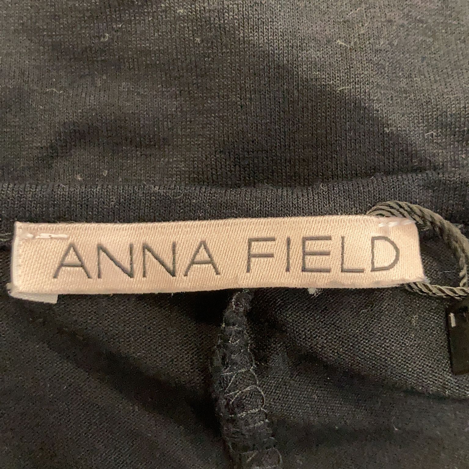 Anna Field