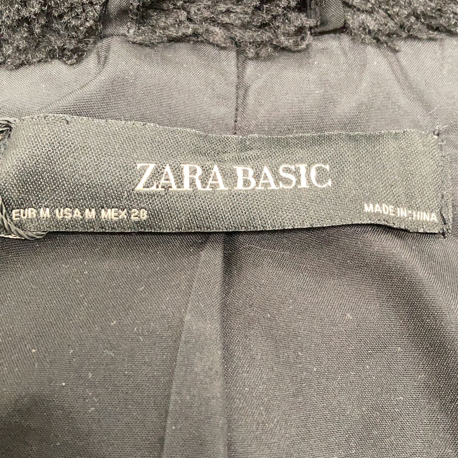 Zara Basic