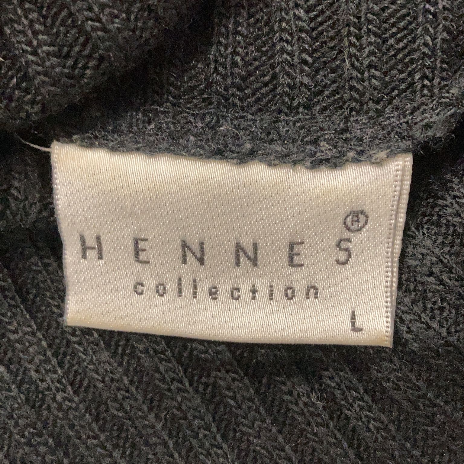 Hennes Collection