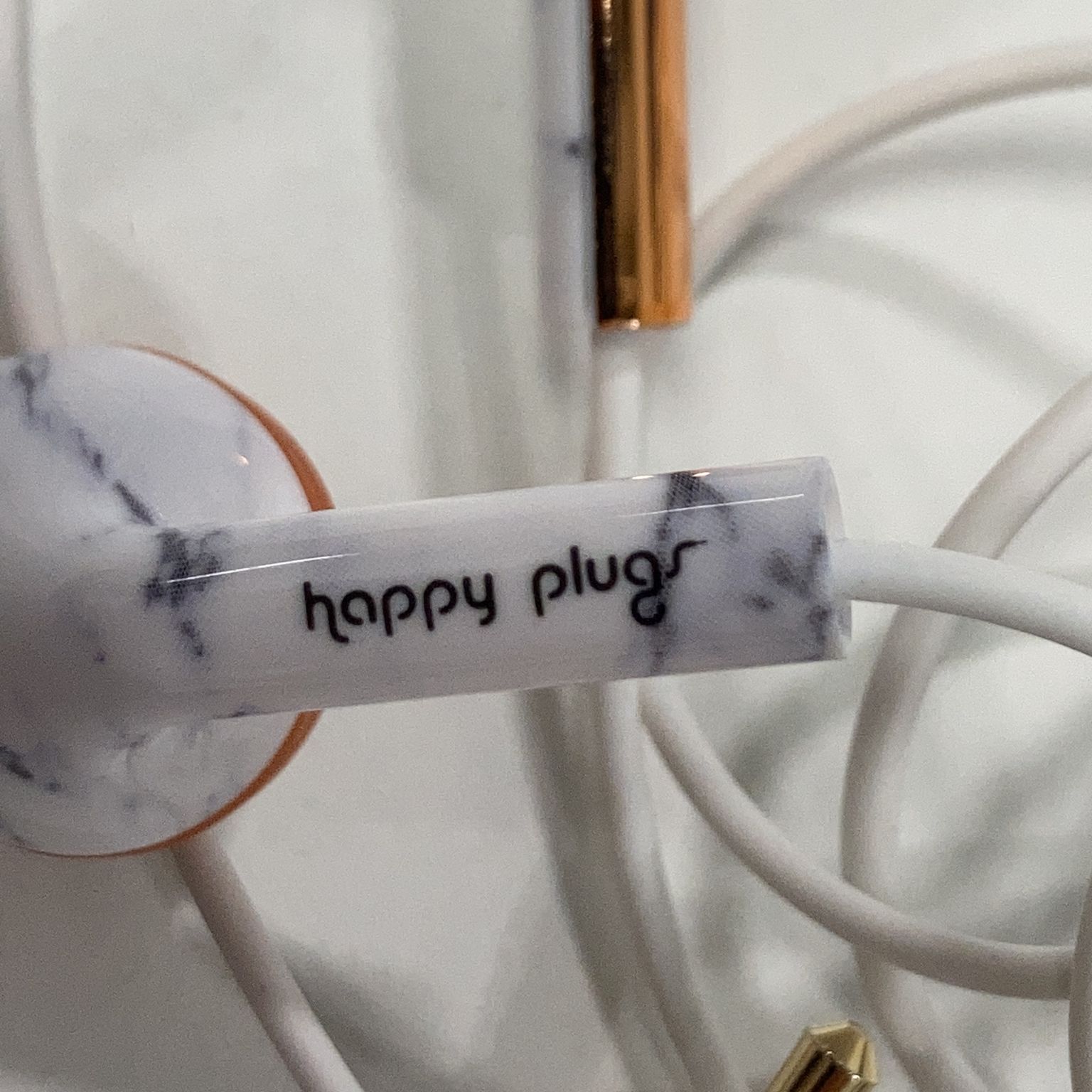 Happy Plugs