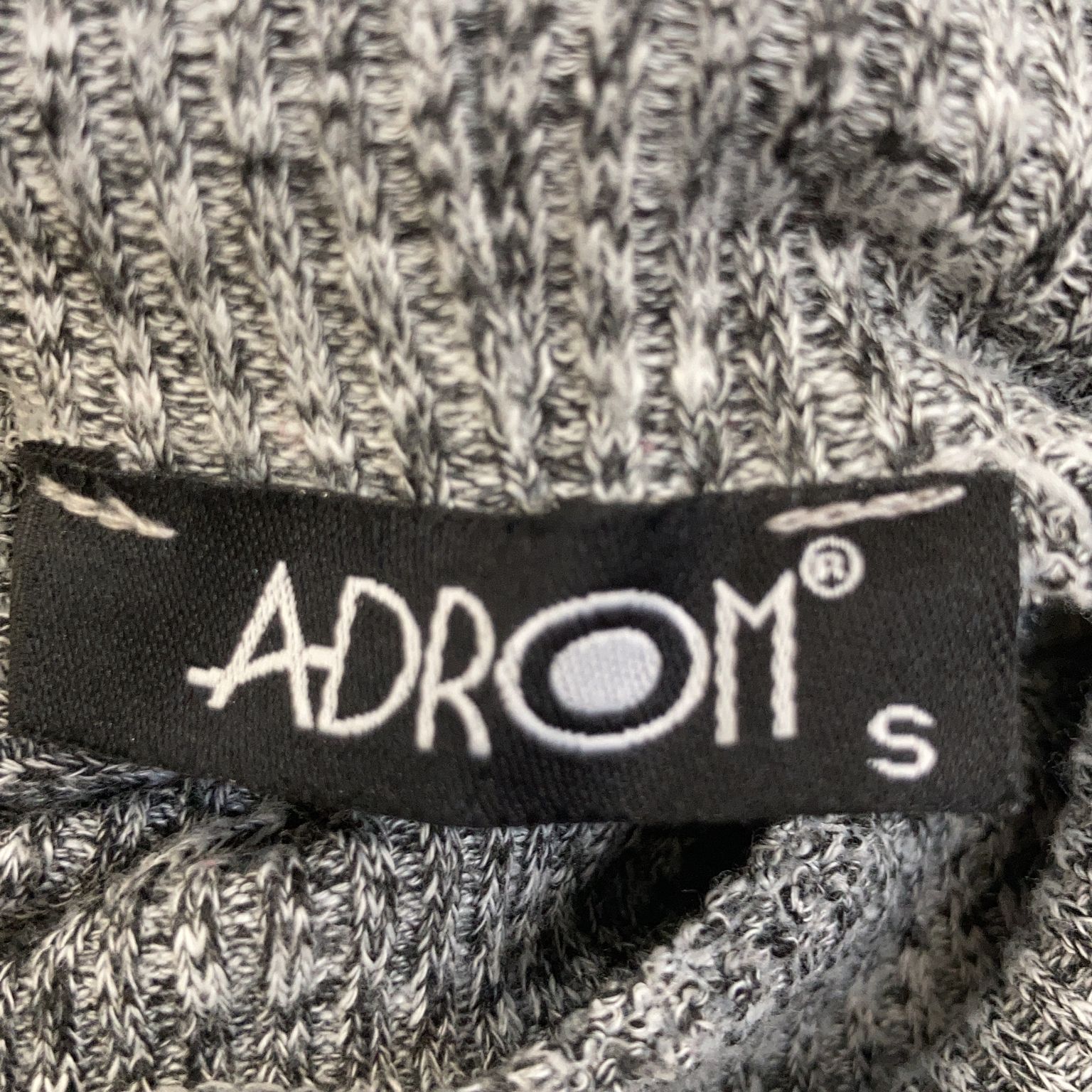 Adrom