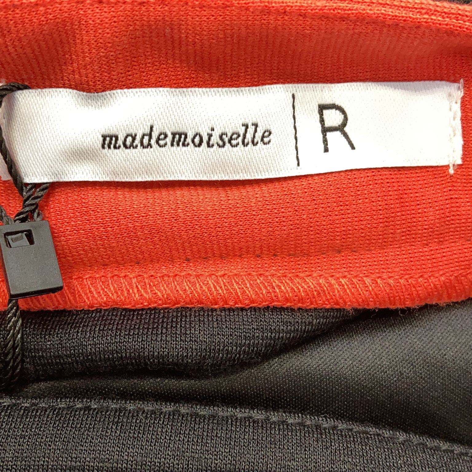 Mademoiselle R