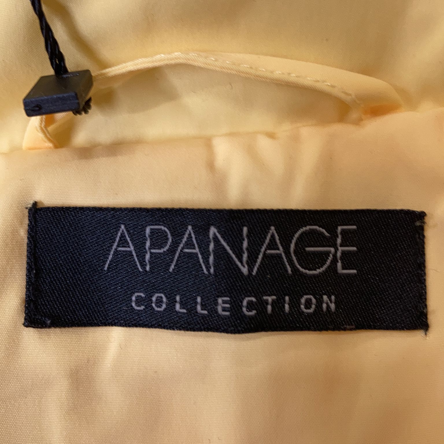 Apanage Collection