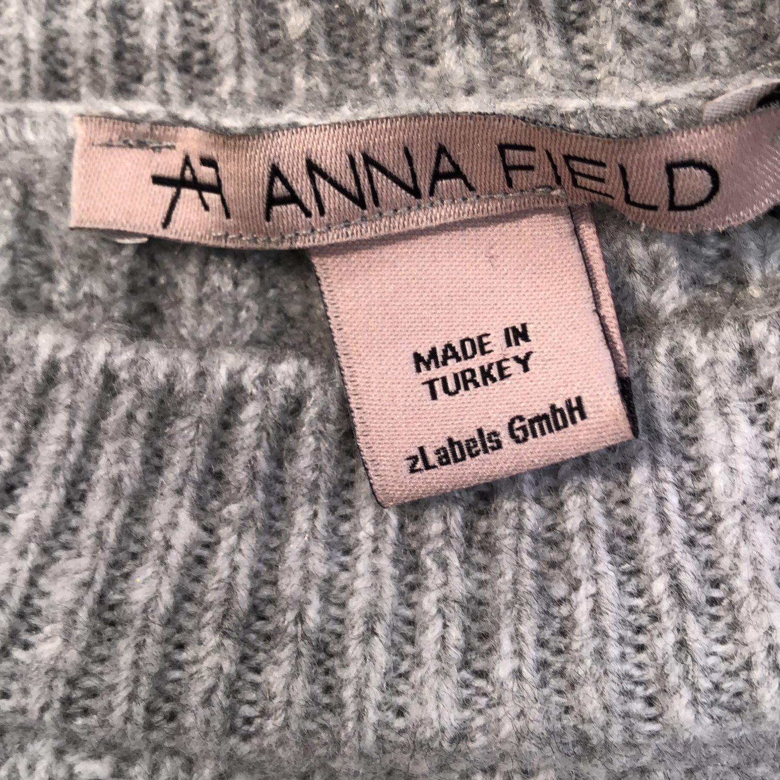 Anna Field