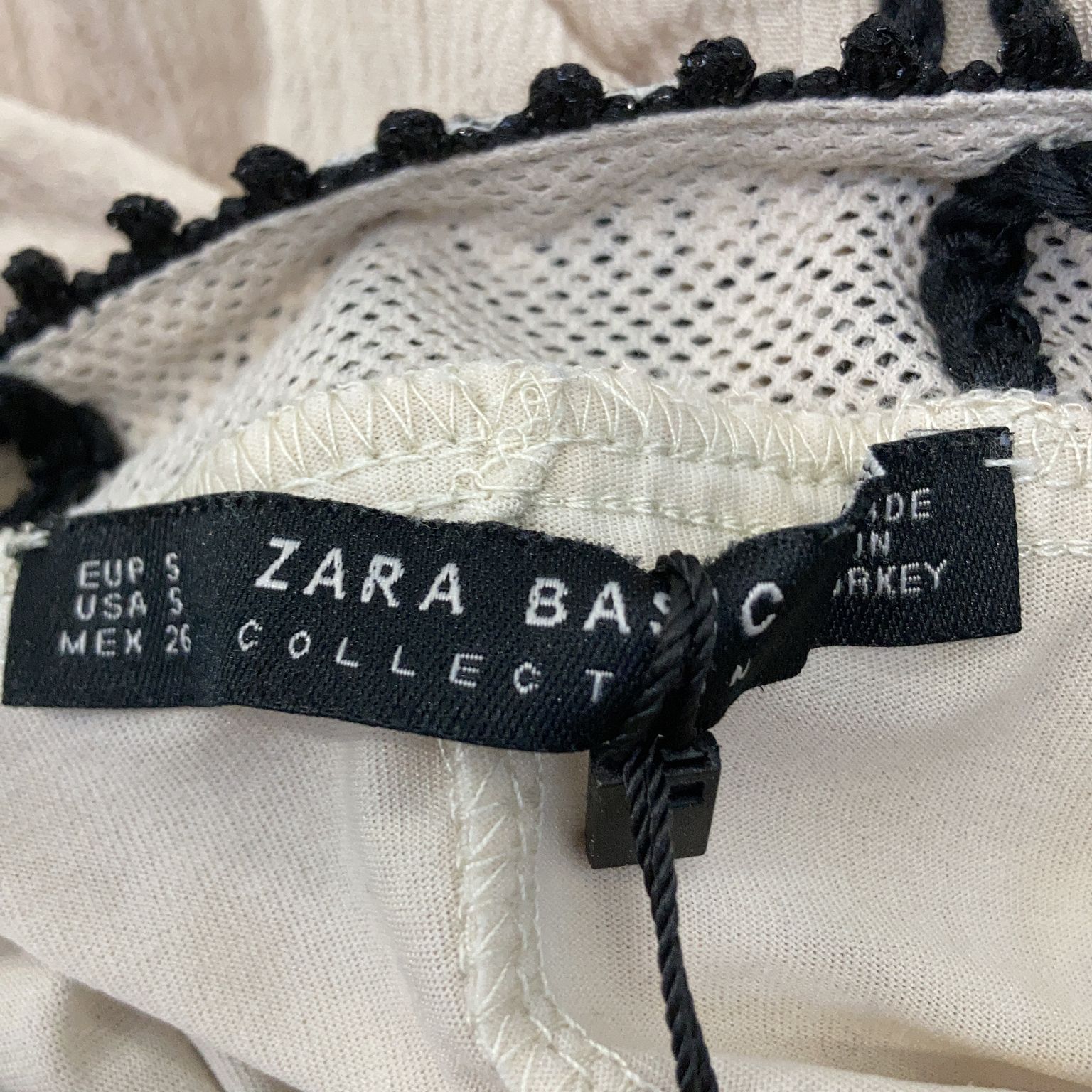 Zara Basic