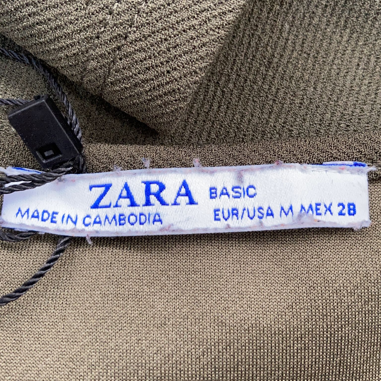 Zara Basic