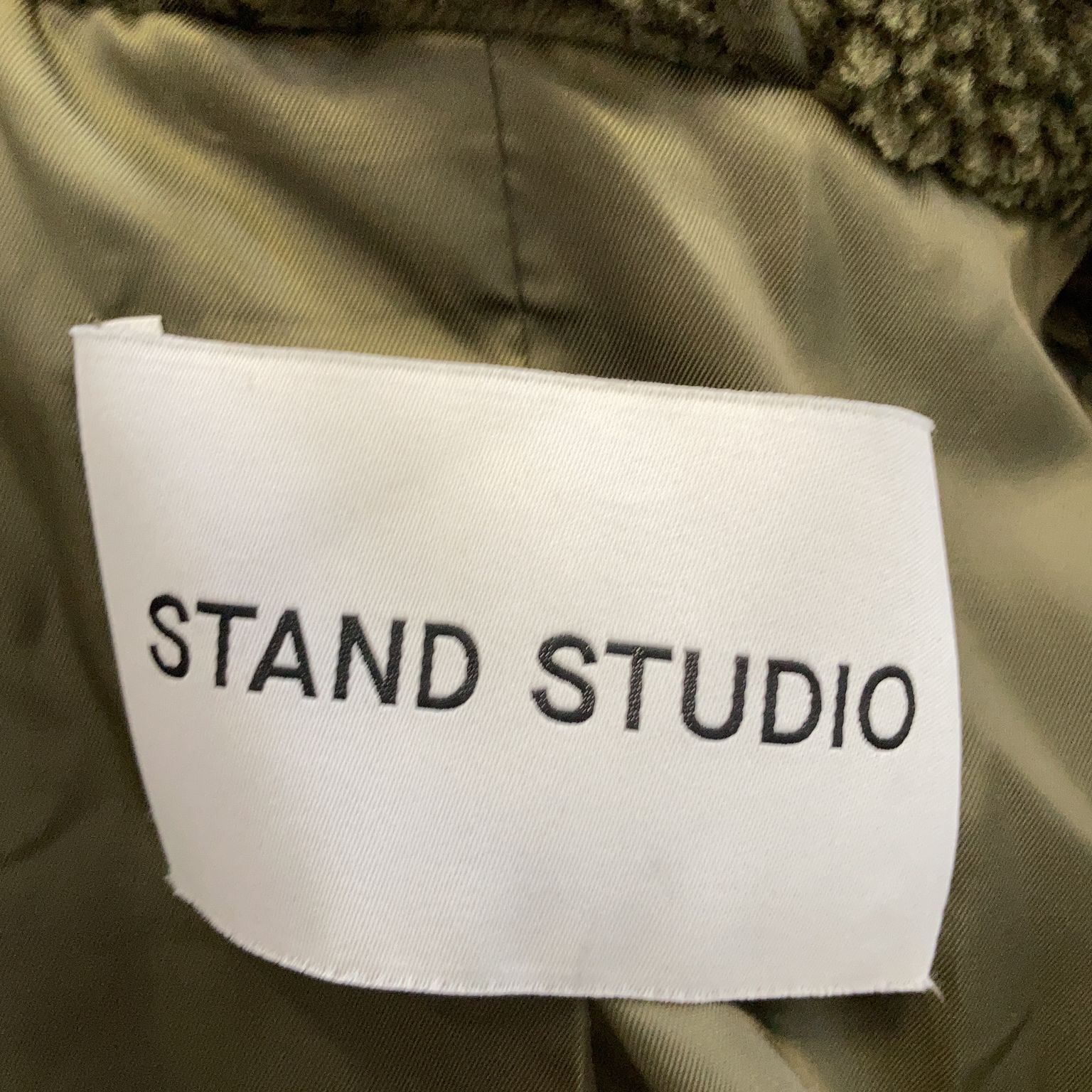 Stand Studio