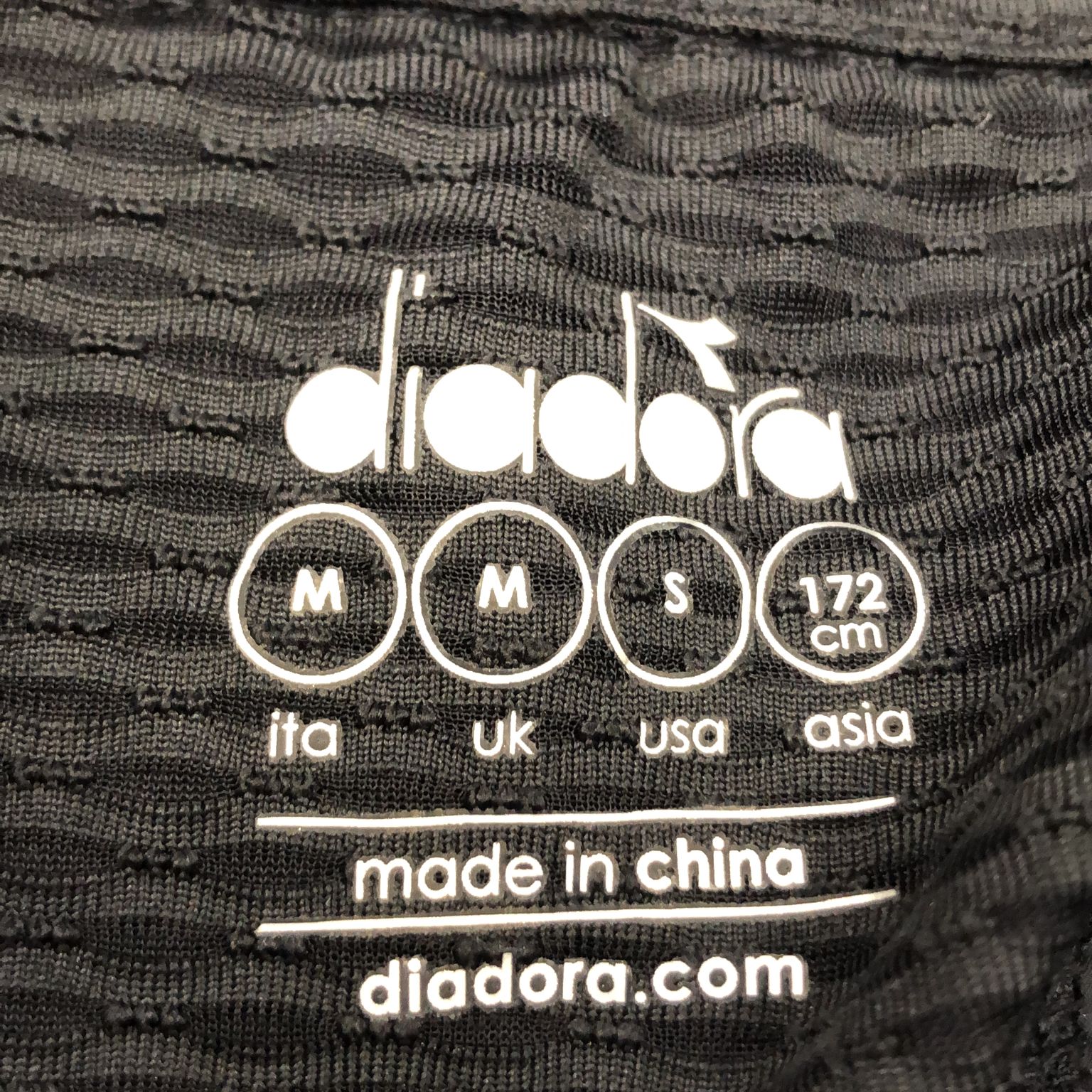 Diadora