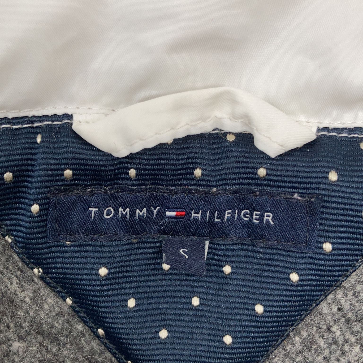 Tommy Hilfiger