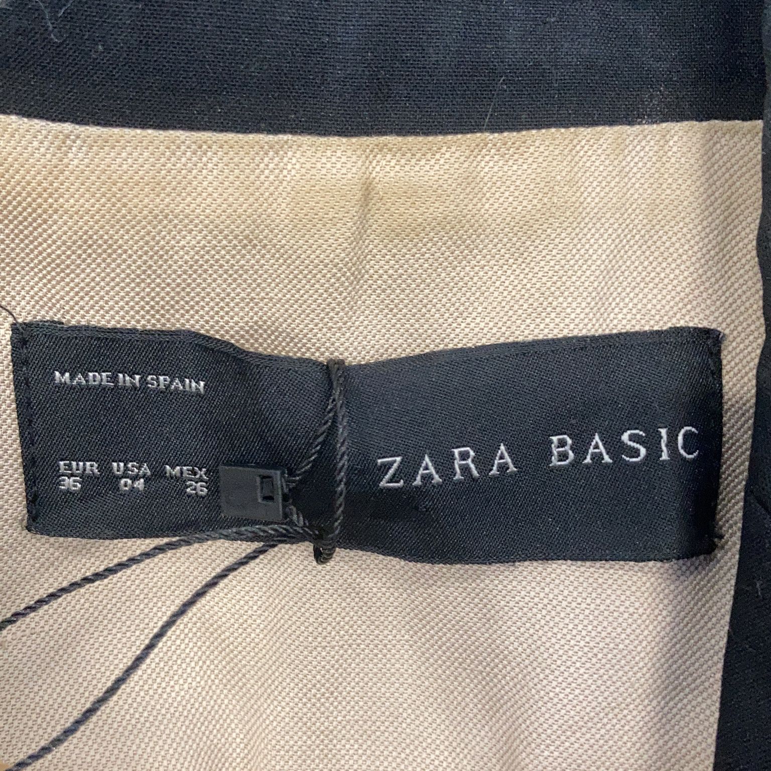 Zara Basic