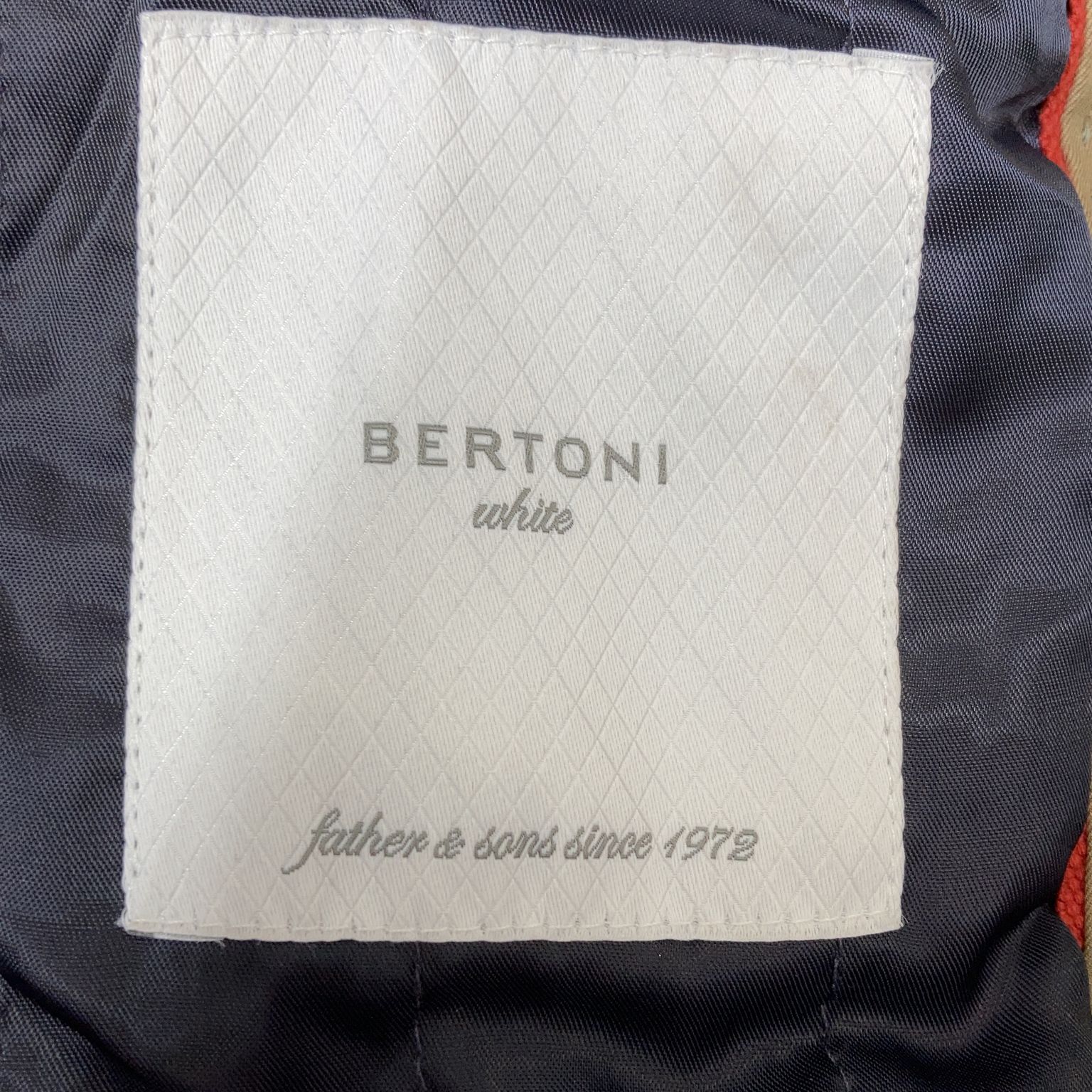 White Bertoni