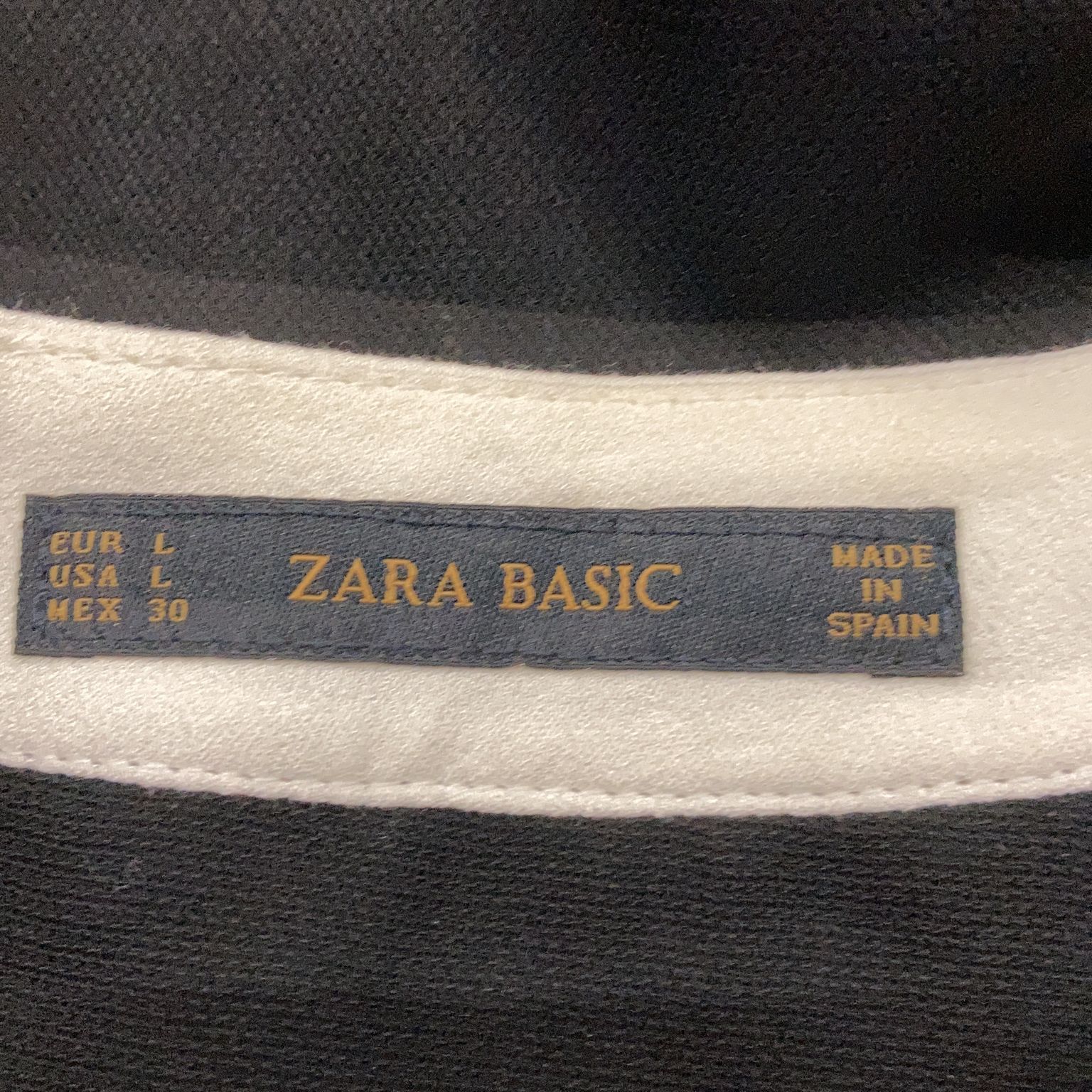 Zara Basic