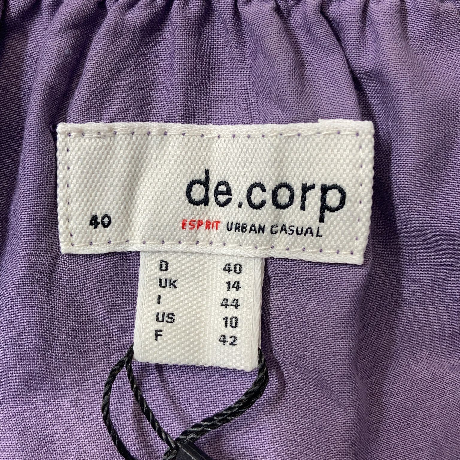 De.Corp Esprit Urban Casual