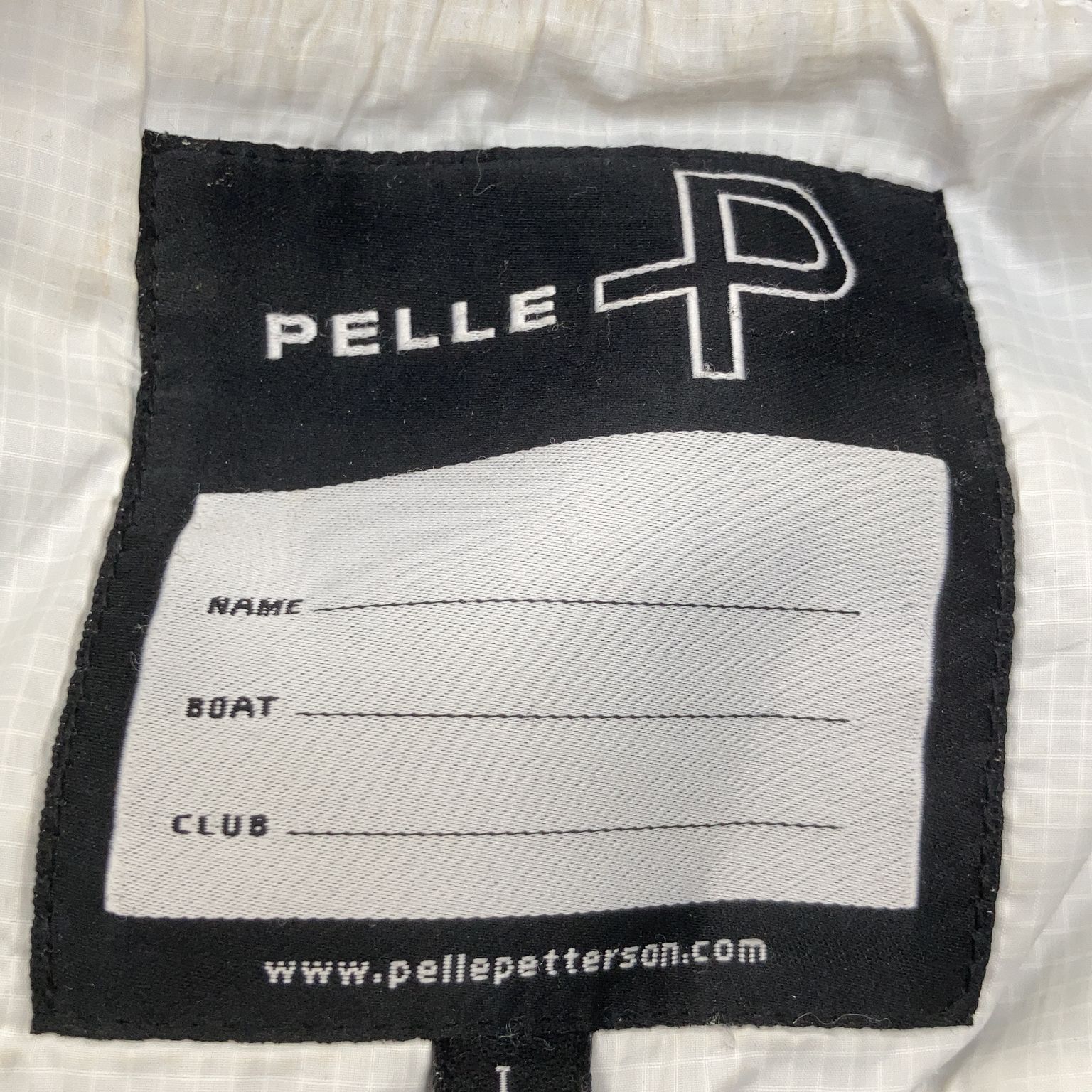 Pelle